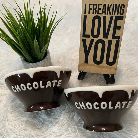 Pottery Barn Set of Two Ice Cream Chocolate Drip Dessert Bowls - Picture 2 of 5